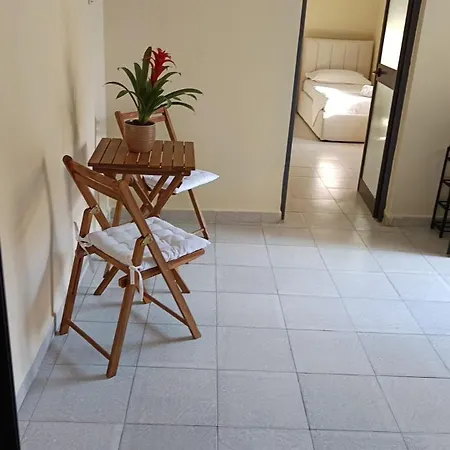 Eni Apartment *